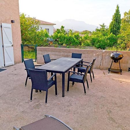 Charmant Appartement, T2 50M2, A Biguglia Buitenkant foto